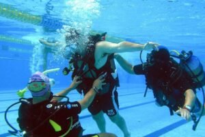 Curso de Buceo Adaptado (FAAS / CMAS)